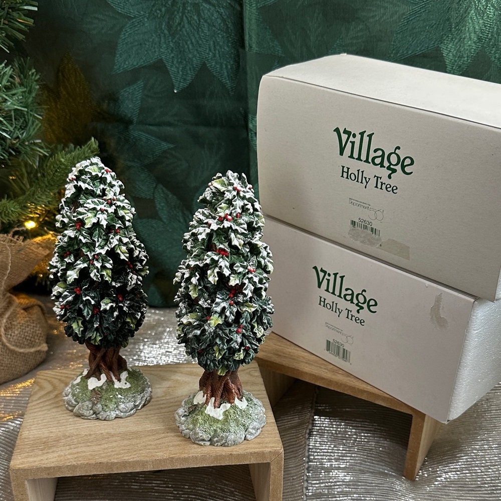 Departmentโ 56 Village Holly Tree Set Bundle Of Two Trees